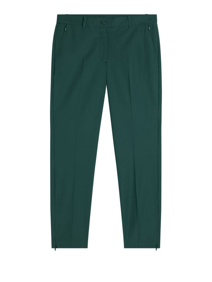 Pia Pant