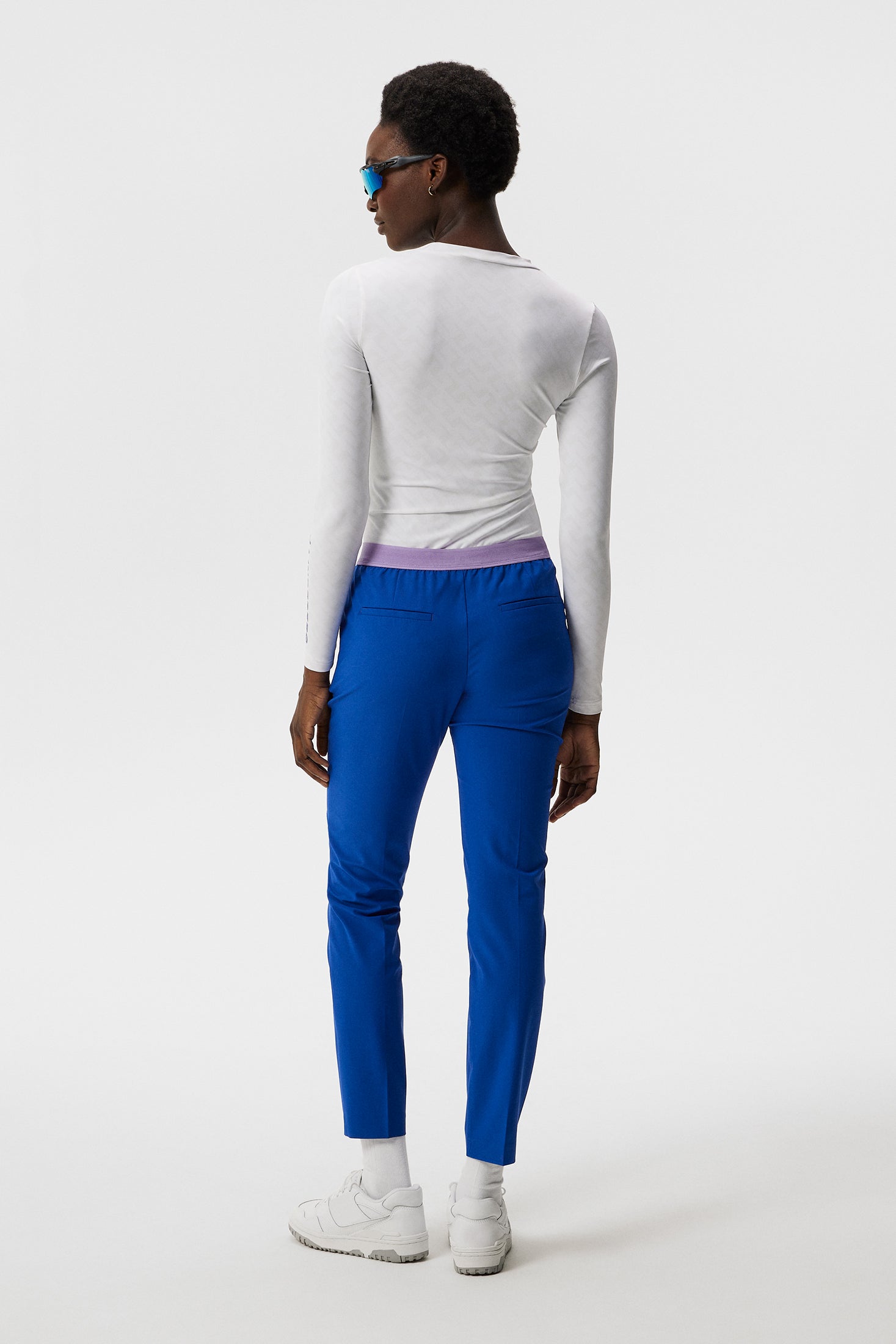 Elle Pant