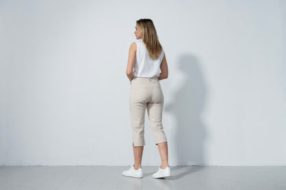 Lyric Capri