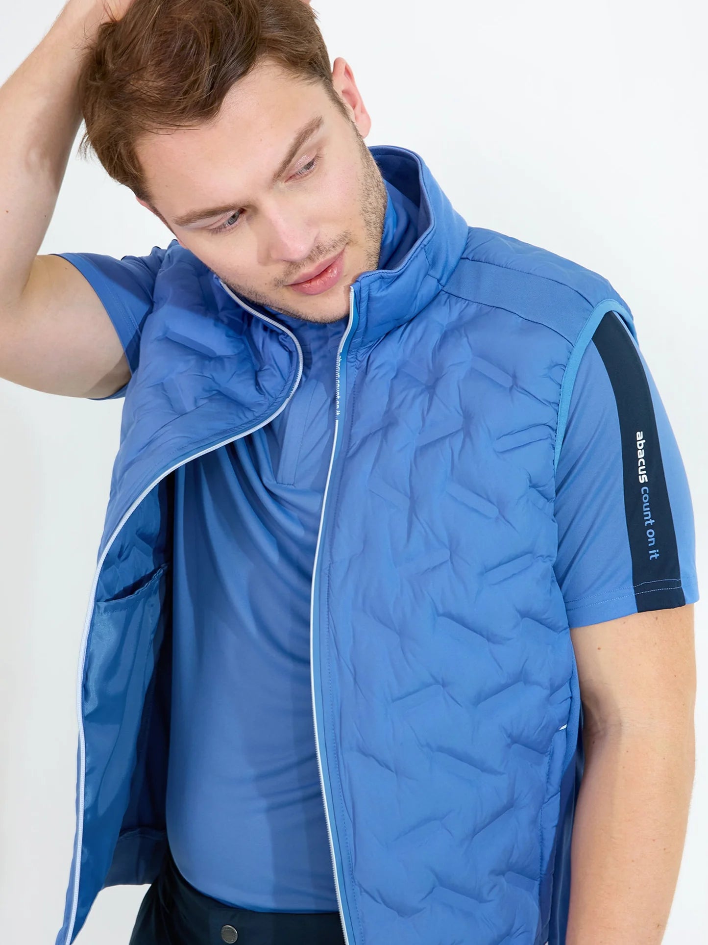 Mens Portrush hybrid vest - horizon blue