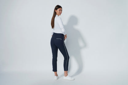 GLAM ANKLE PANTS