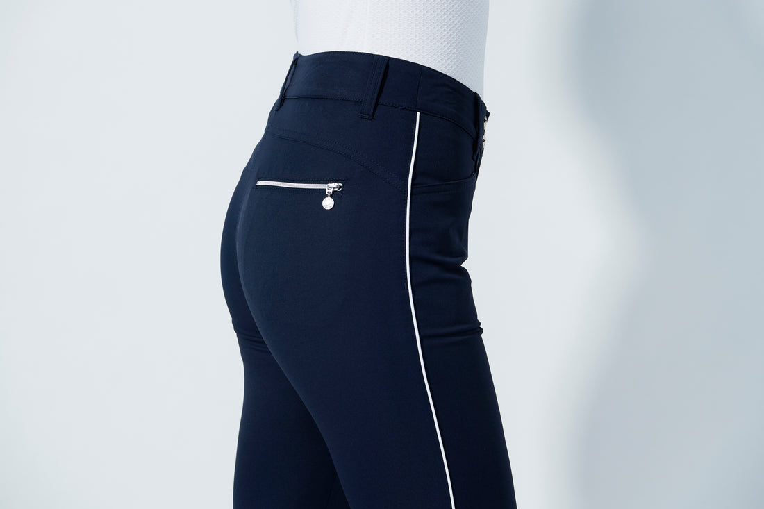 GLAM ANKLE PANTS
