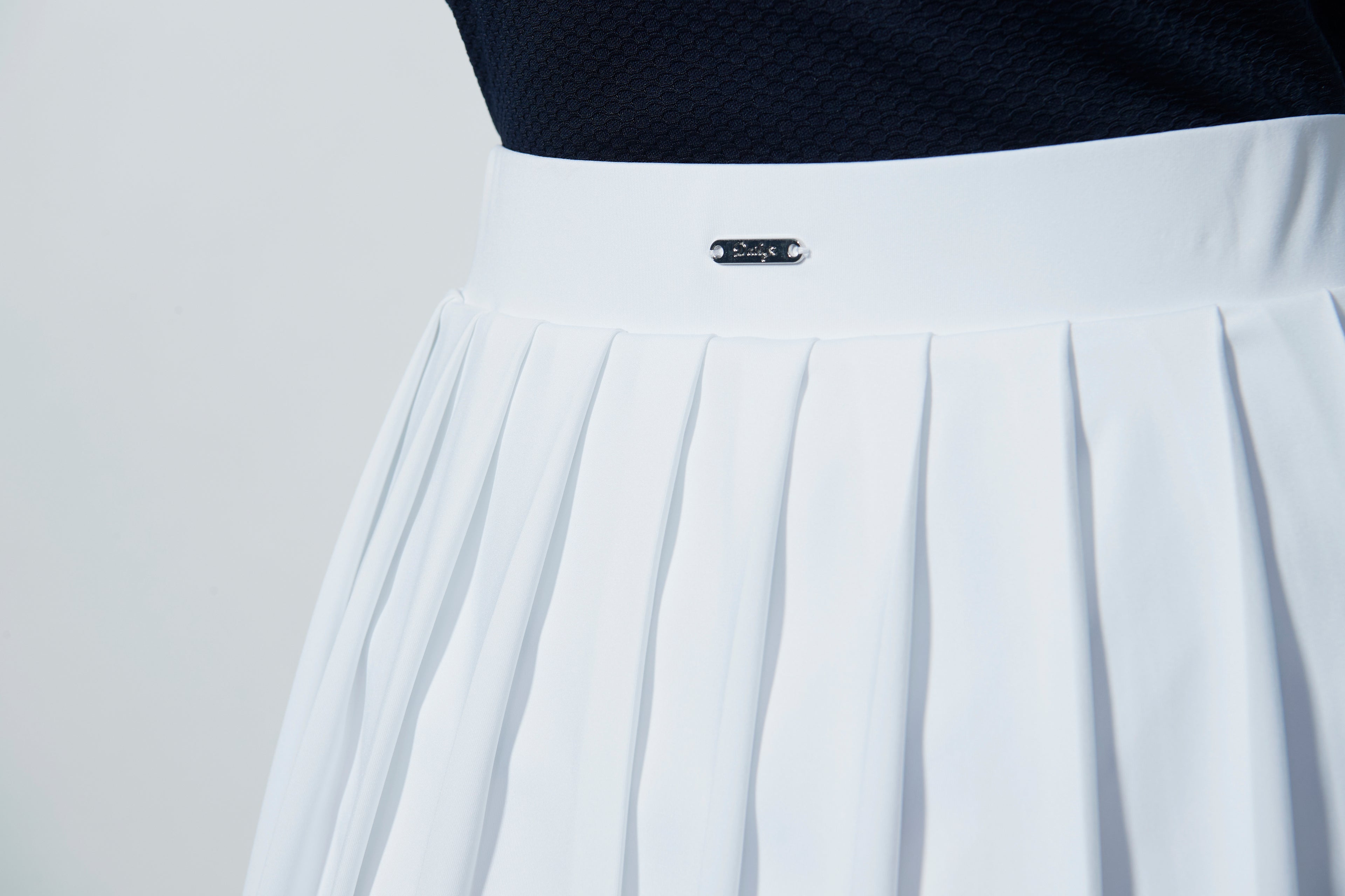 PLEATED SKORT 45 CM